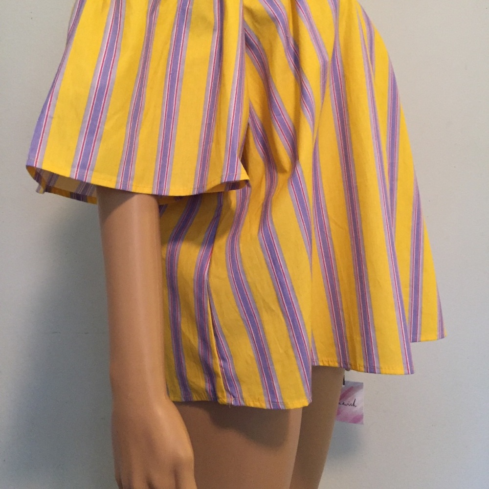 Chicwish Cold Shoulder Top - Picture 11 of 16